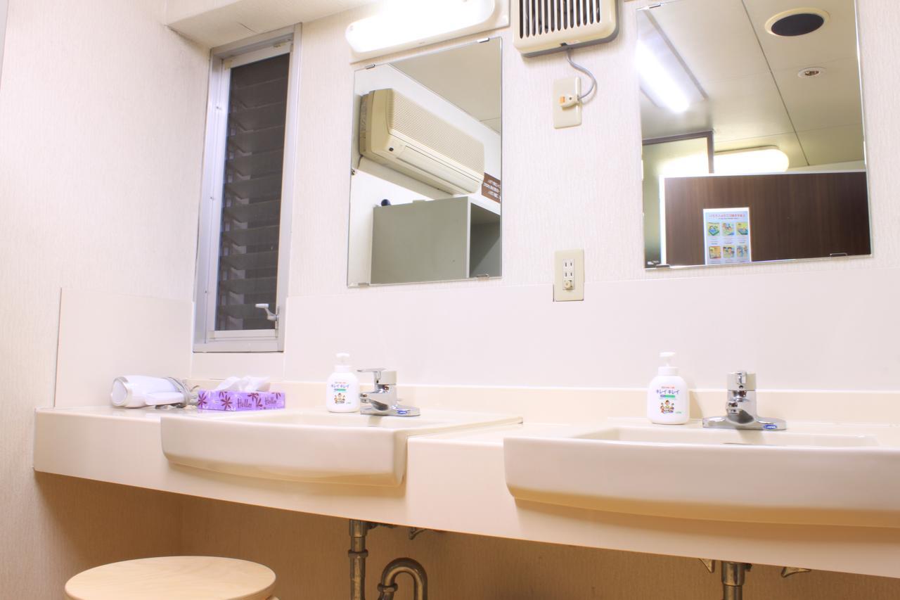 T&K Hostel Kobe Sannomiya East Bagian luar foto